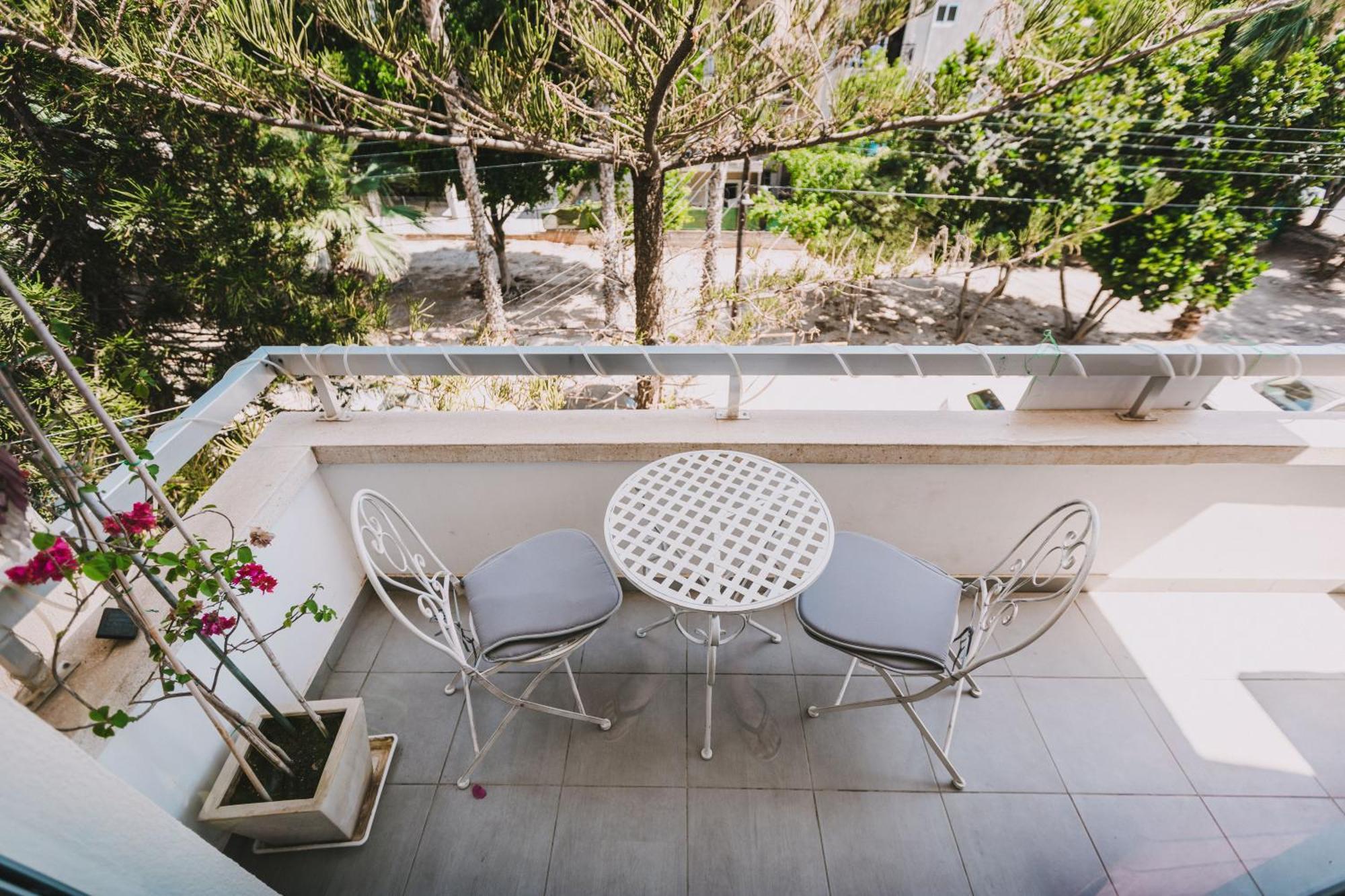 Neapolis Residence Spacious Quiet Near Beach Limassol Luaran gambar