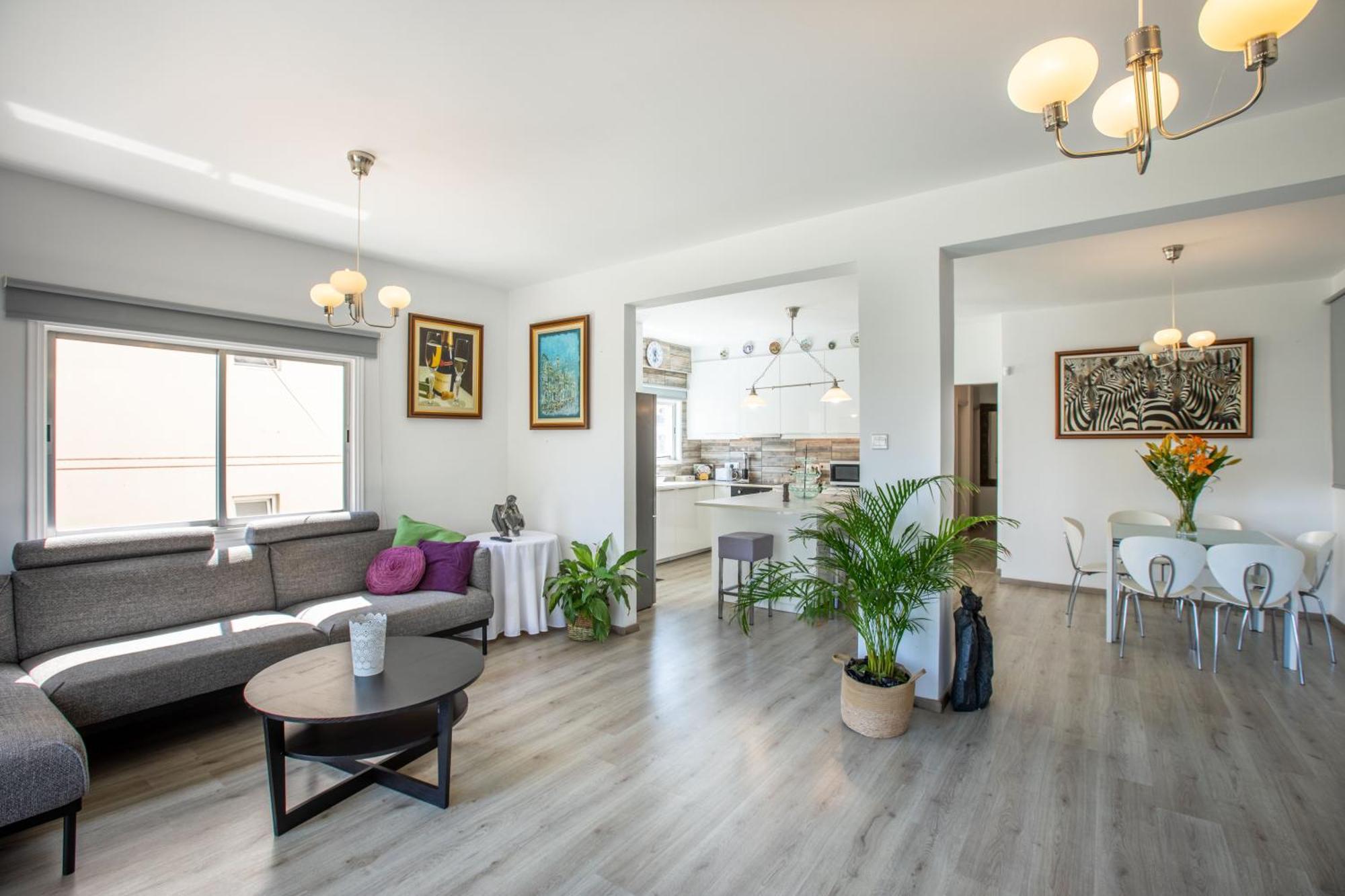 Neapolis Residence Spacious Quiet Near Beach Limassol Luaran gambar
